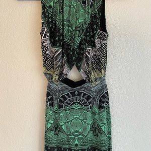 Brand New, cut out with beautiful pattern, side zipper